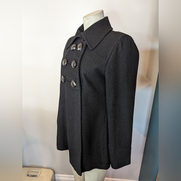 Black swing coat, wool blend woman's Size Medium - Picture 8 of 12